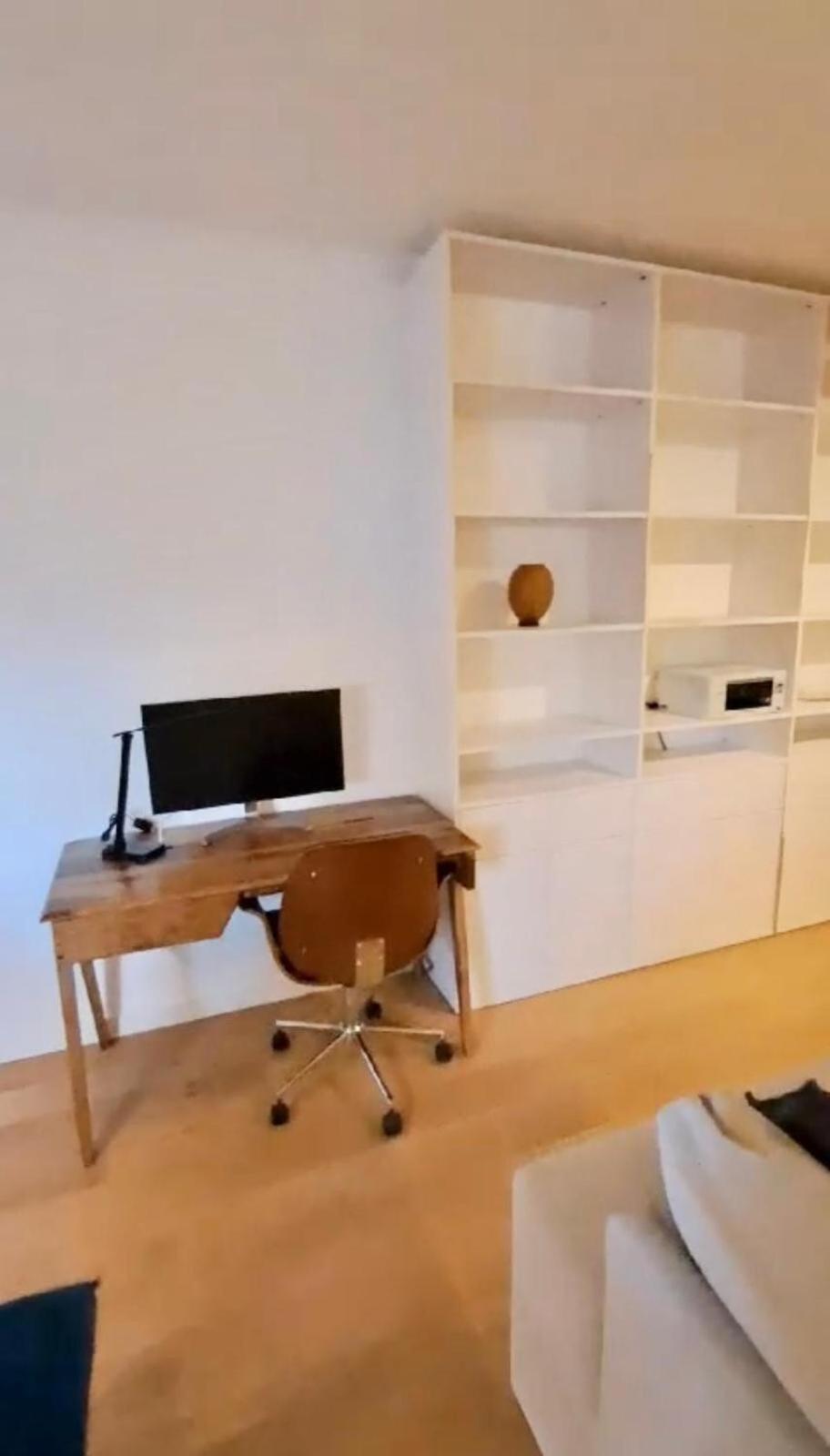 Bright 2 Bedrooms Flat W Parking&balcony-fent1 Luxemburg