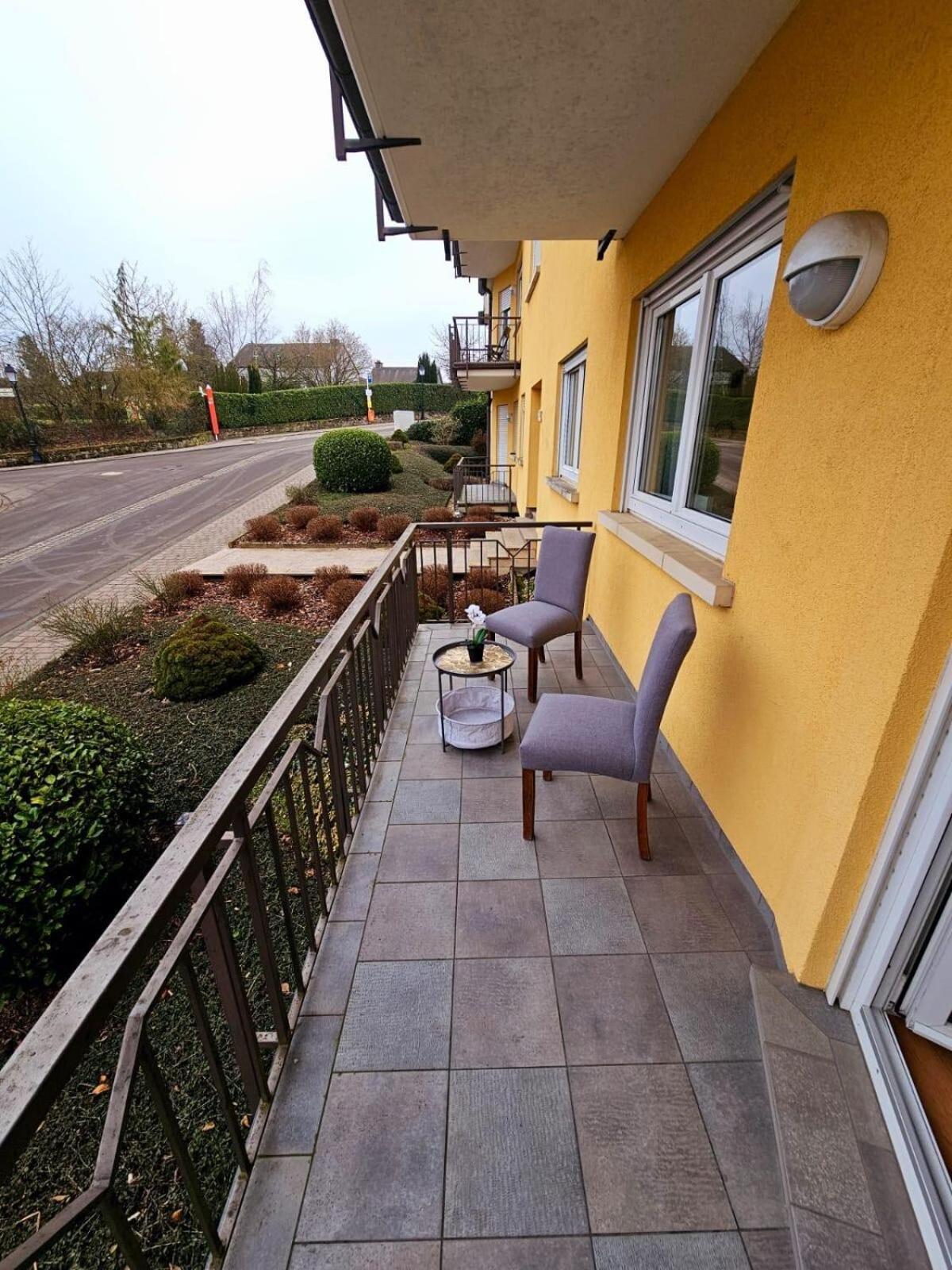 Bright 2 Bedrooms Flat W Parking&balcony-fent1 * Luxemburg