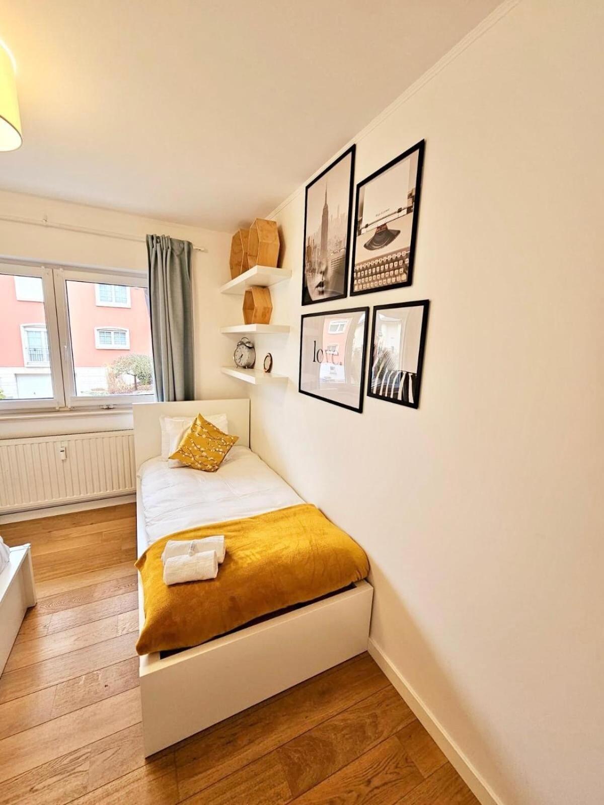 Bright 2 Bedrooms Flat W Parking&balcony-fent1 *